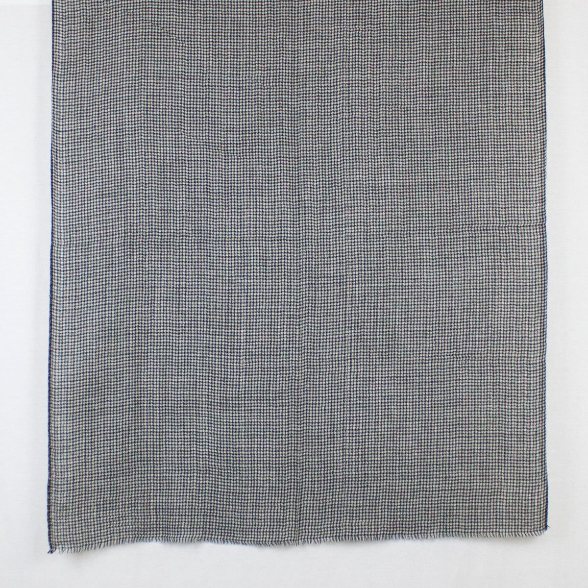 Reversible Hounds-tooth Merino Wool Scarf - White Black