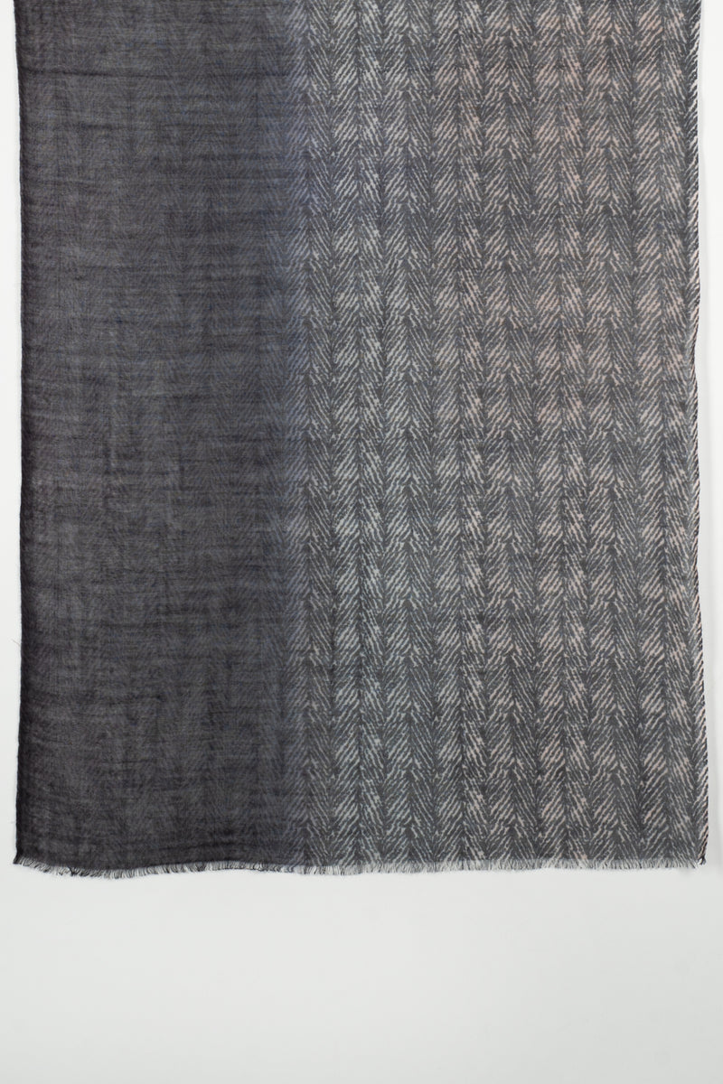 Shades of Chevron Fine Wool Scarf – Black White | SVEŽElife